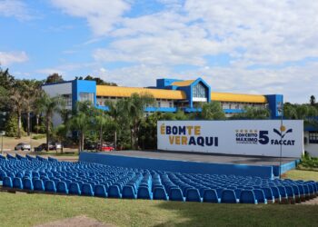 Faccat integra Biomedicina nos cursos de graduação