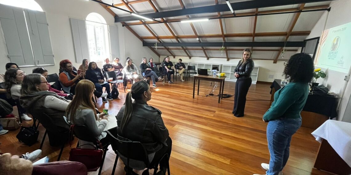 Prevenção tem sido principal recurso contra o cyberbullying nas escolas