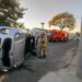 Mulher é socorrida após colisão envolvendo dois carros e uma motocicleta em Campo Bom