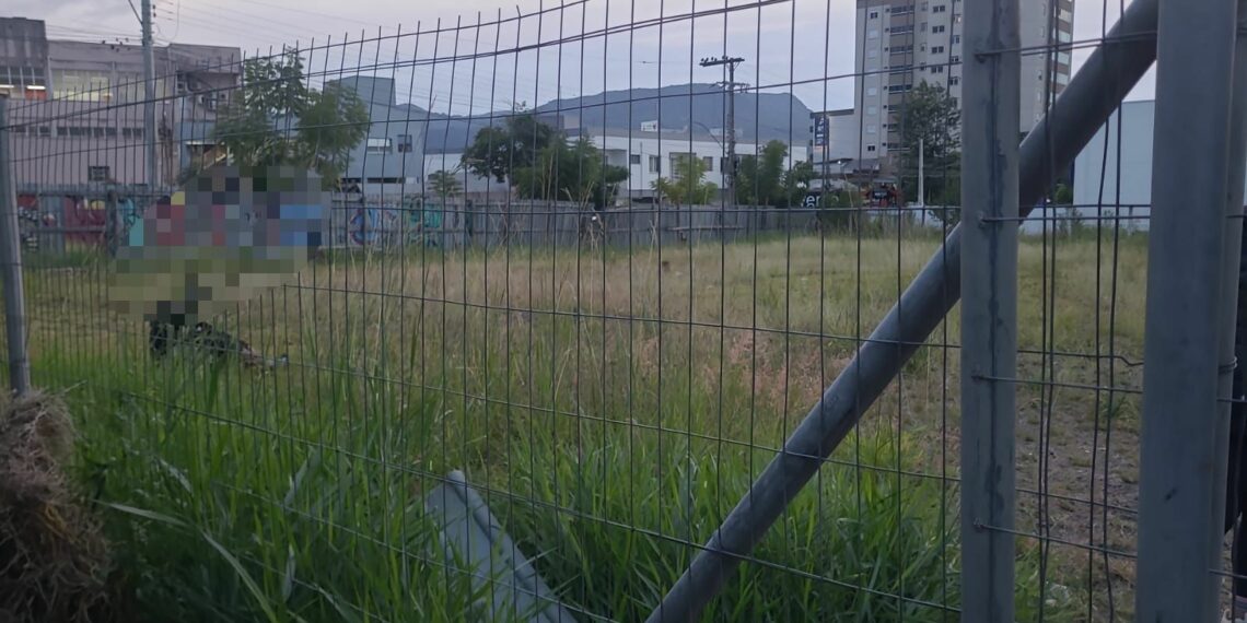 Homem é preso por estupro em terreno baldio, em Sapiranga