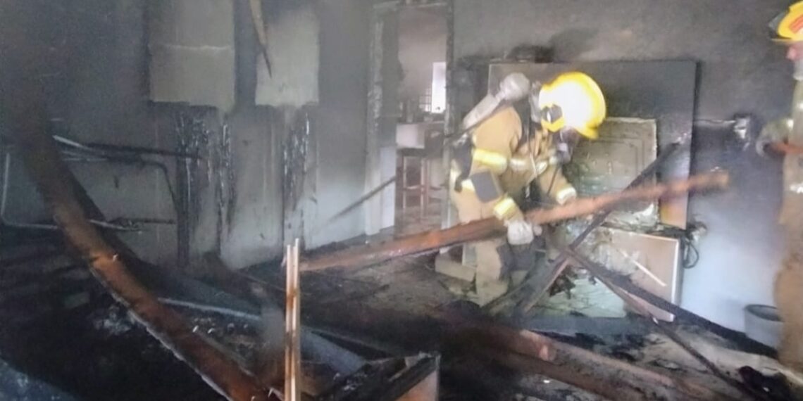 Incêndio atinge residência do bairro Imigrande Norte, de Campo Bom
