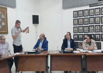 Rolante debate contas altas, qualidade da água e atuação da Corsan na CPI