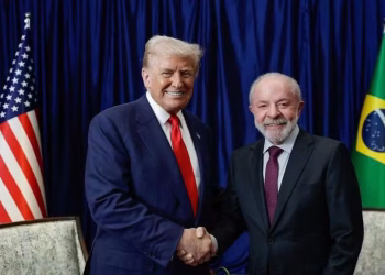 Brasil nega visto para que membros do governo Trump façam missão eleitoral
