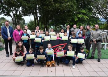 Proerd forma mais turmas de 3º ano das escolas de Dois Irmãos