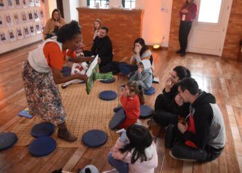 Dois Irmãos celebra  Feira do Livro com ações nas escolas e Praça do Imigrante