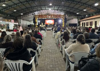 37ª Feira do Livro conta com programação dedicada à leitura e atrações culturais, em Dois Irmãos