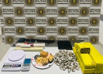 Brigada Militar apreende 3,5 kg de maconha em Sapiranga; uma pessoa foi presa