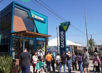 Sicoob projeta R$ 1 bilhão em negócios prospectados na 49ª Expointer