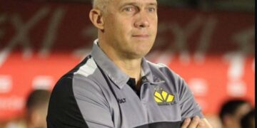 Eduardo Baptista é anunciado como novo técnico do Inter até final de 2026