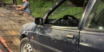 Acidente entre carro e moto deixa uma pessoa ferida em retorno da RS-239, em Sapiranga