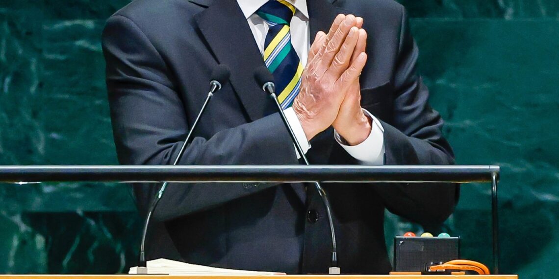 Presidente do PT sinaliza que Lula pode ficar fora do debate da Globo