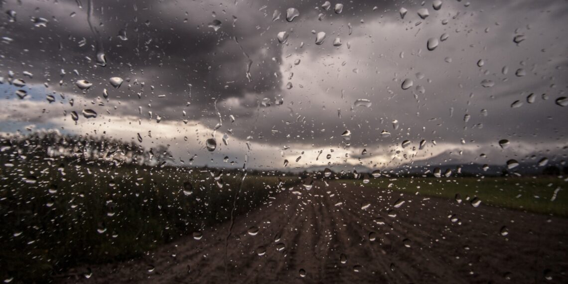 Chuva de até 300 mm pode atingir o RS entre este domingo e terça-feira