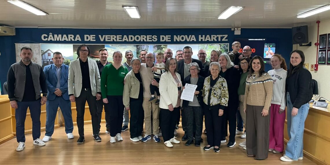 33ª sessão celebra estreia oficial da Câmara Mirim e aprova nomes de ruas e auxílio escolar em Nova Hartz