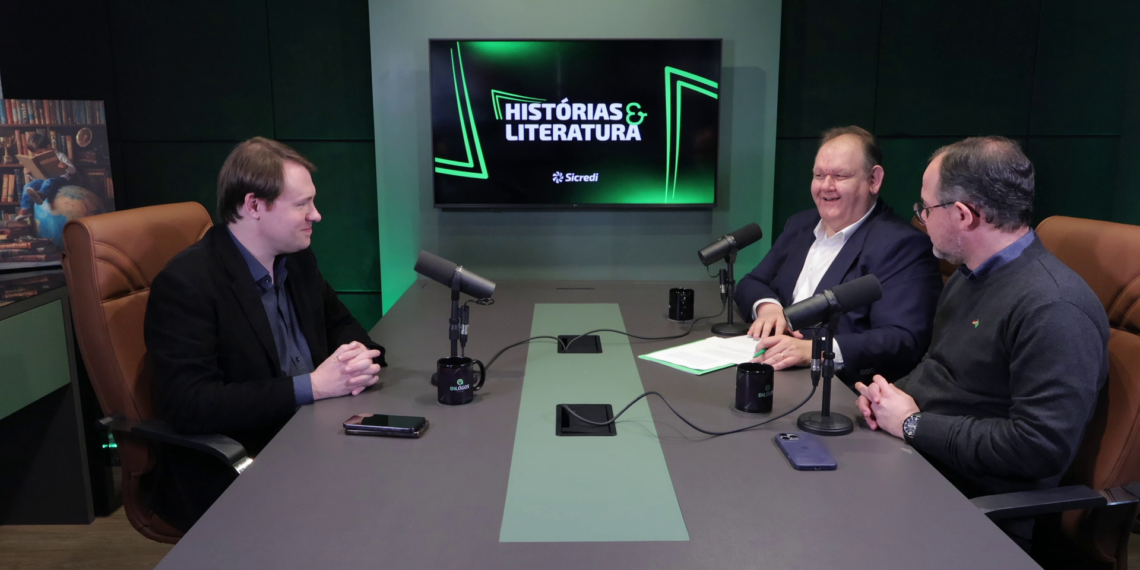 Estúdio DiLógos apresenta podcasts sobre história e cooperativismo