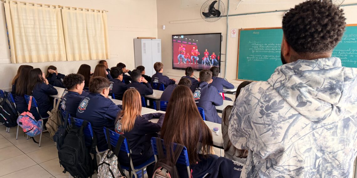 Projeto leva oficinas gratuitas de Danças Urbanas para as escolas, em Campo Bom